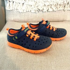 Stride Rite Made2Play Phibian Shoes Size 11